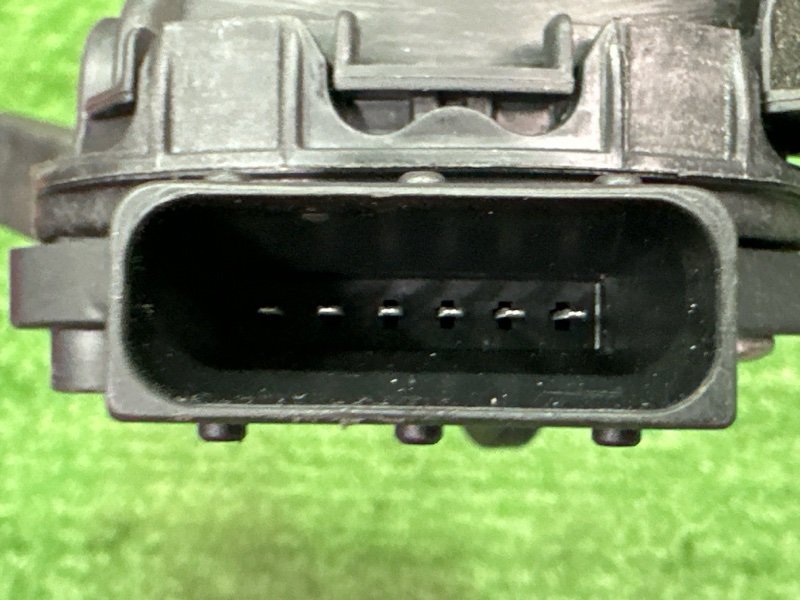 Педаль газа электронная Kia Ceed 2 2015 SW