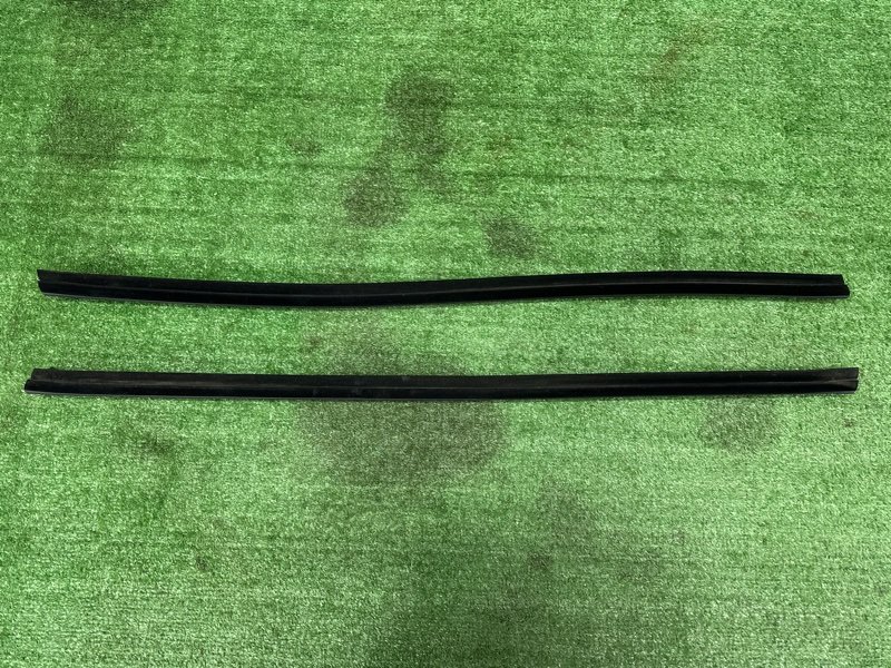 Уплотнитель стекла(бархотка) внутренний Kia Ceed 2 2015 SW