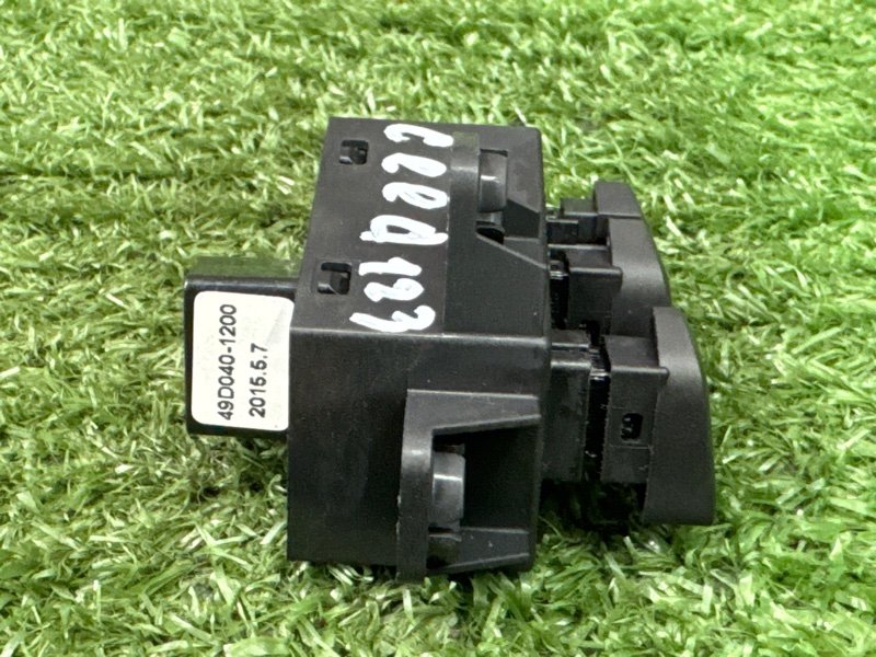 Блок кнопок Kia Ceed 2 2015 SW