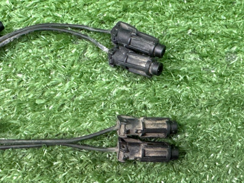 Форсунки омывателя лобового стекла с подогревом Kia Ceed 2 2015 SW