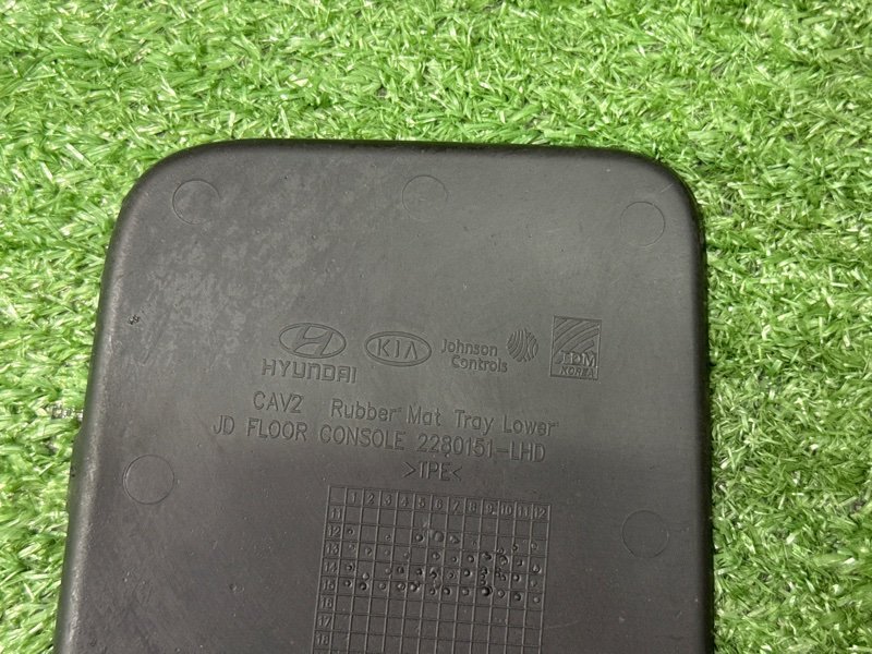 Коврик центральной консоли. Kia Ceed 2 2015 SW