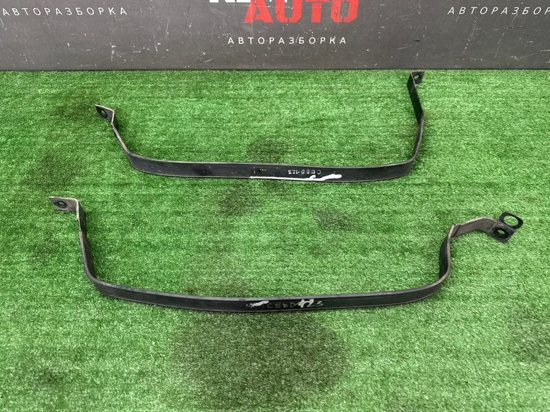 Лента крепления топливного бака Kia Ceed 2 2015 SW