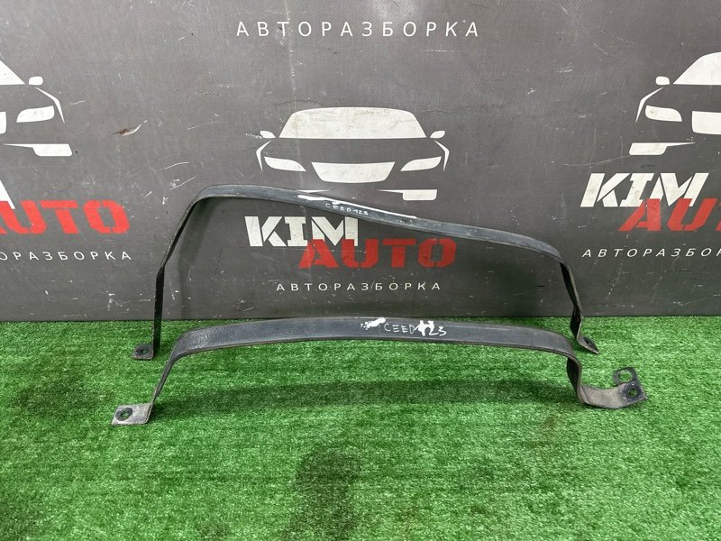 Лента крепления топливного бака Kia Ceed 2 2015 SW