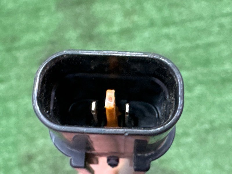 Датчик уровня бачка омывателя Kia Ceed 2 2015 SW