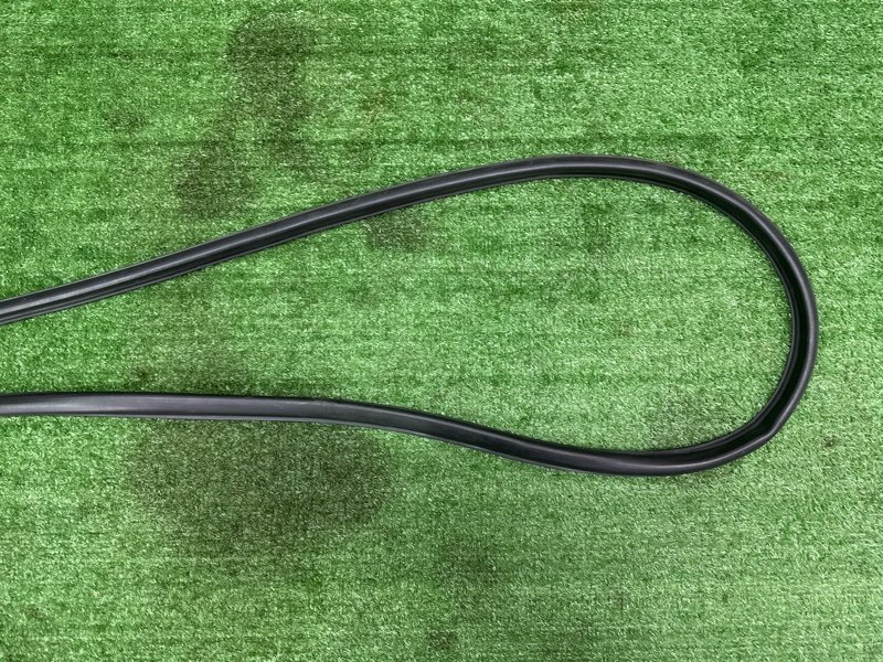 Уплотнитель двери Kia Ceed 2 2015 SW