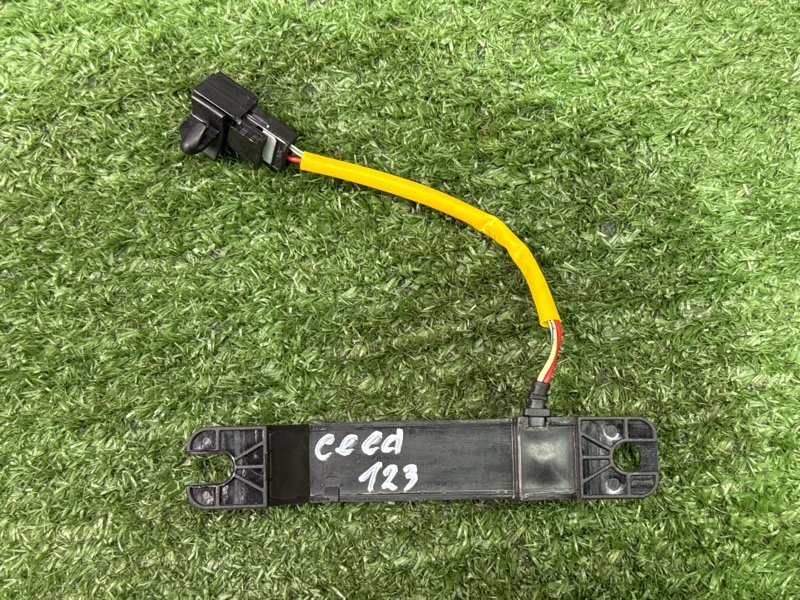 Антенна бесключевого доступа Kia Ceed 2 2015 SW