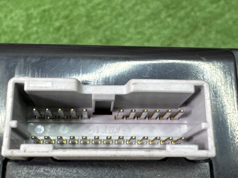 Блок комфорта(BCM) Kia Ceed 2 2015 SW