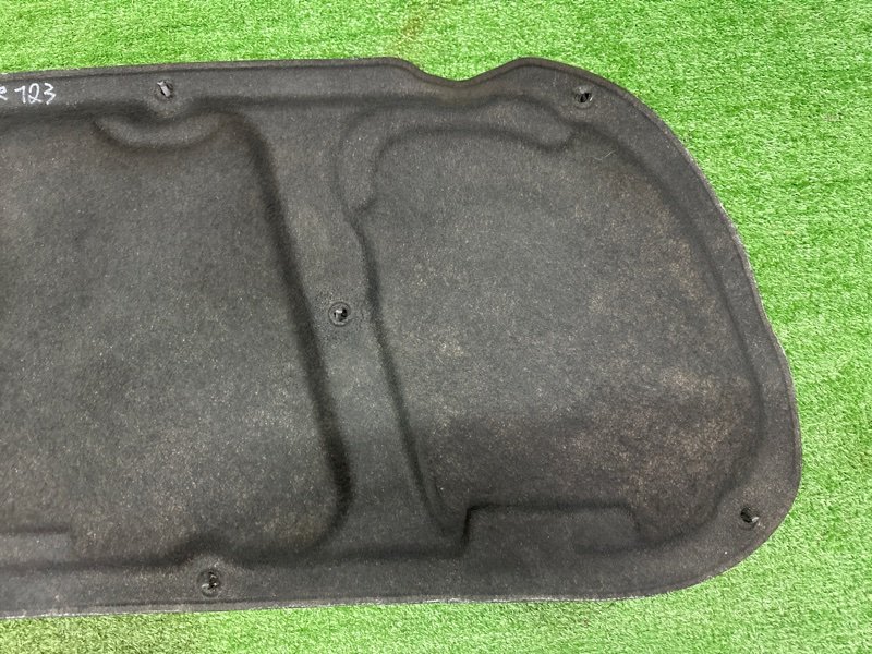 Шумоизоляция капота Kia Ceed 2 2015 SW