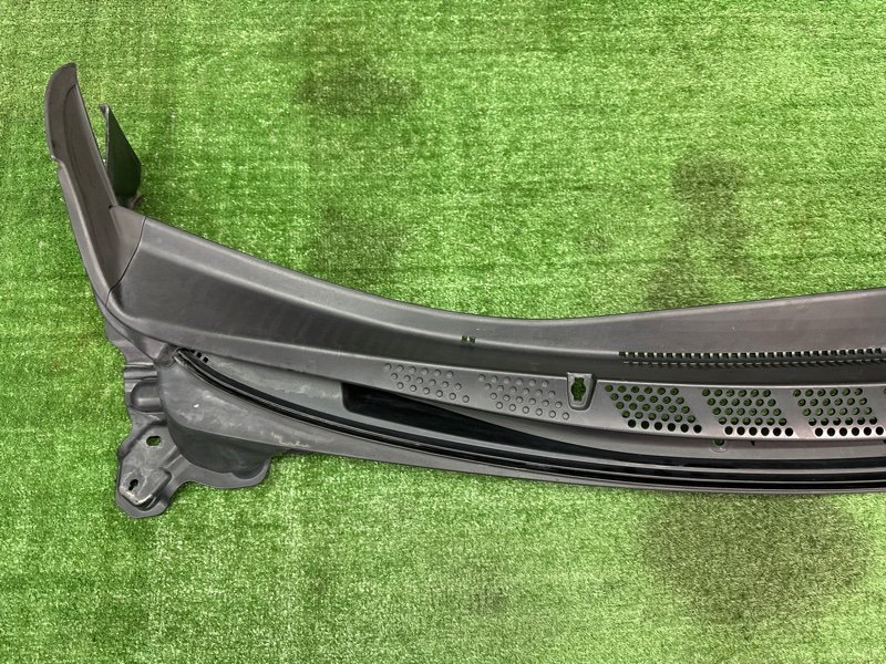 Жабо Kia Ceed 2 2015 SW