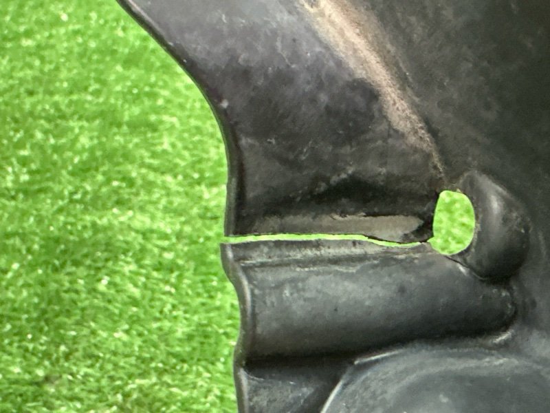 Жабо Kia Ceed 2 2015 SW