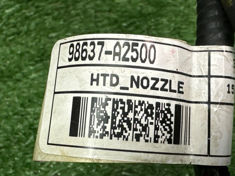 Проводка форсунок омывателя Kia Ceed 2 2015 SW