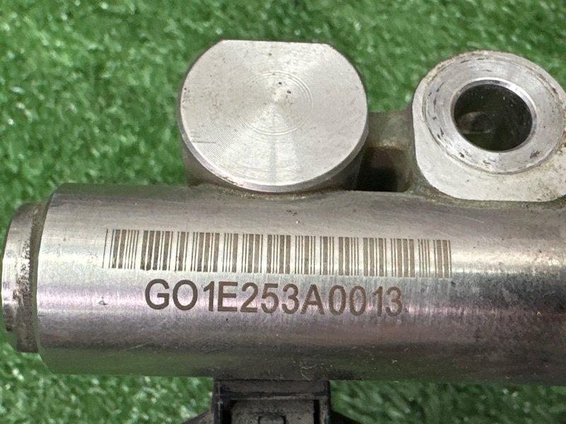 Топливная рейка с форсунками Kia Ceed 2 2015 SW