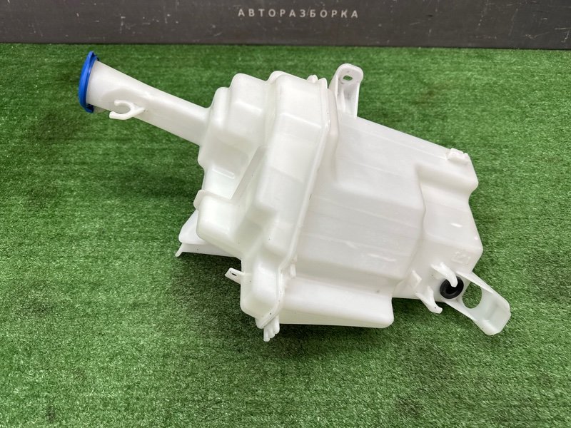 Бачок стеклоомывателя Kia Ceed 2 2015 SW