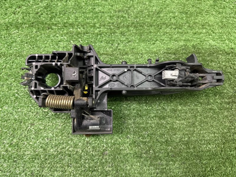 Ручка двери наружная в сборе Kia Ceed 2 2015 SW