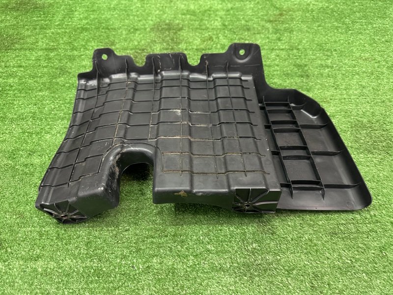 Пыльник двигателя Kia Ceed 2 2015 SW