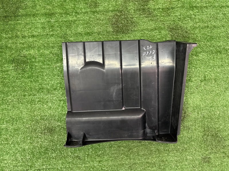 Пыльник двигателя Kia Ceed 2 2015 SW