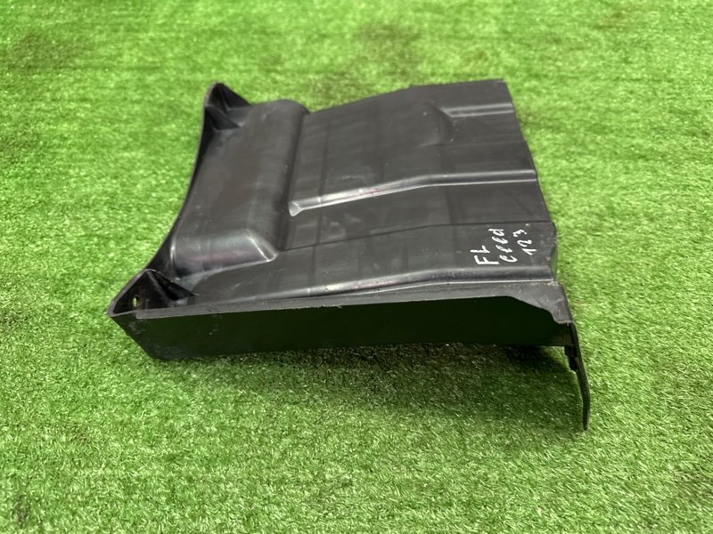 Пыльник двигателя Kia Ceed 2 2015 SW