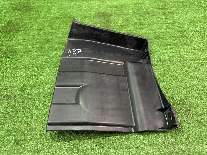 Пыльник двигателя Kia Ceed 2 2015 SW