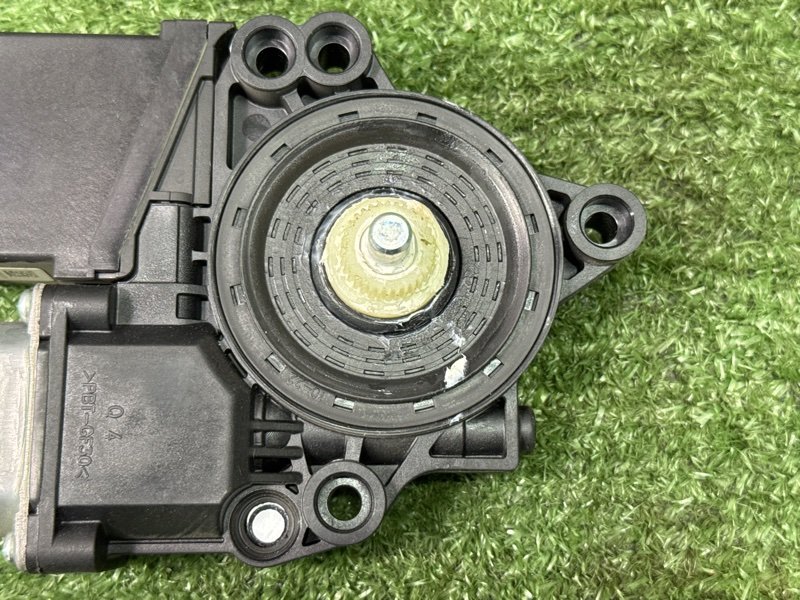 Мотор стеклоподъемника Kia Ceed 2 2015 SW