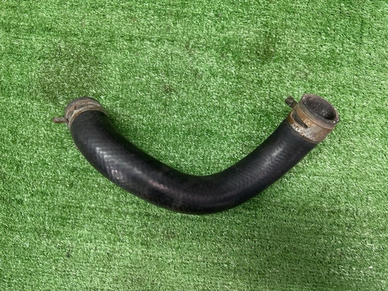 Патрубок радиатора нижний Kia Ceed 2 2015 SW