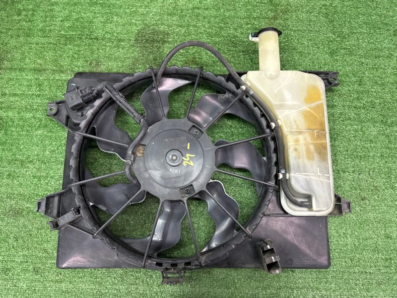 Кассета радиаторов с вентилятором Kia Ceed 2 2015 SW