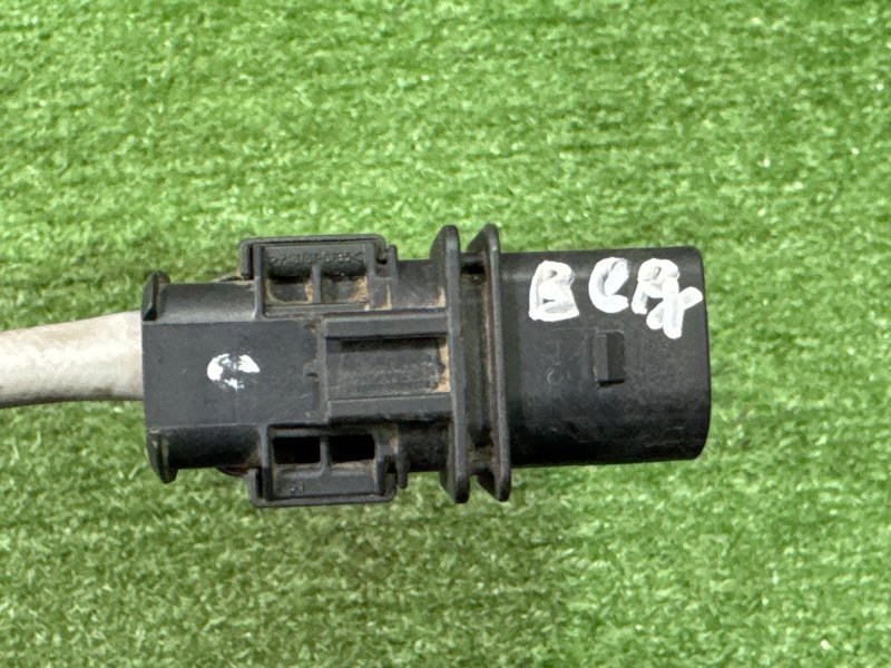 Датчик кислородный (лямбда-зонд) верхний Kia Ceed 2 2015 SW