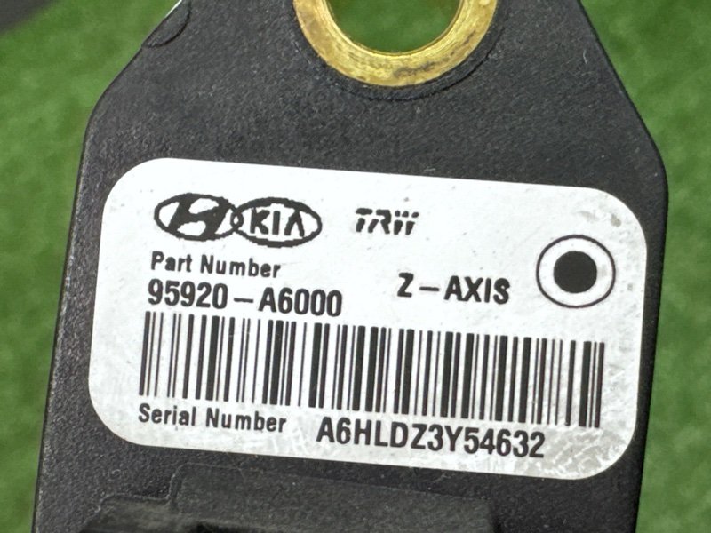 Датчик удара Air Bag Kia Ceed 2 2015 SW