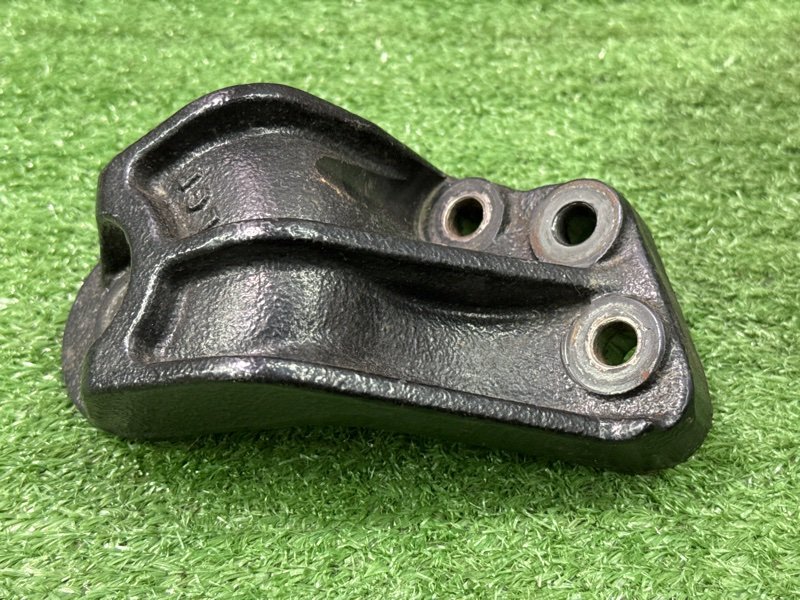 Кронштейн опоры двигателя Kia Ceed 2 2015 SW