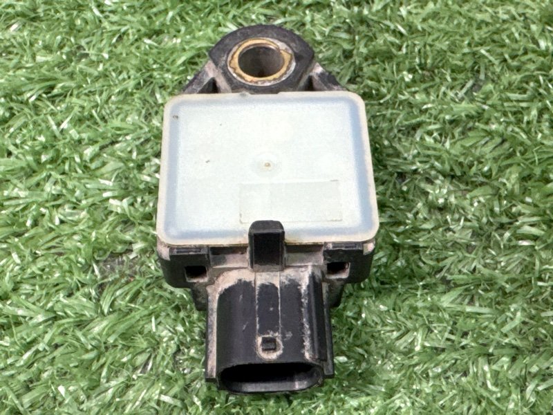 Датчик удара Air Bag Kia Ceed 2 2015 SW