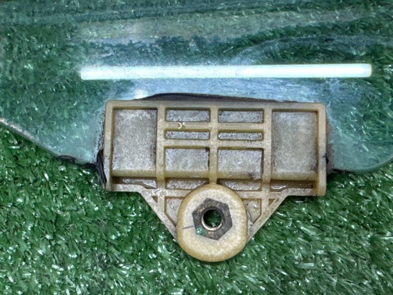 Стекло двери Kia Ceed 2 2015 SW