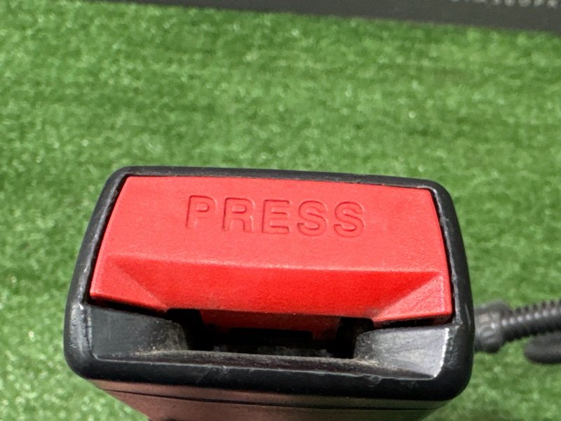 Замок ремня безопасности Kia Ceed 2 2015 SW