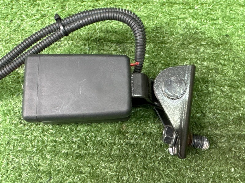 Замок ремня безопасности(двойной) Kia Ceed 2 2015 SW