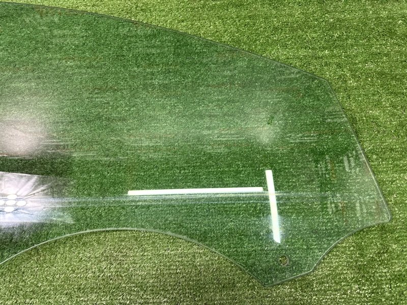 Стекло двери Ford Mondeo 4