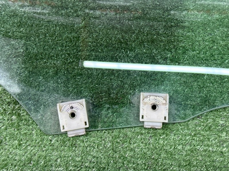 Стекло двери mazda mazda 3