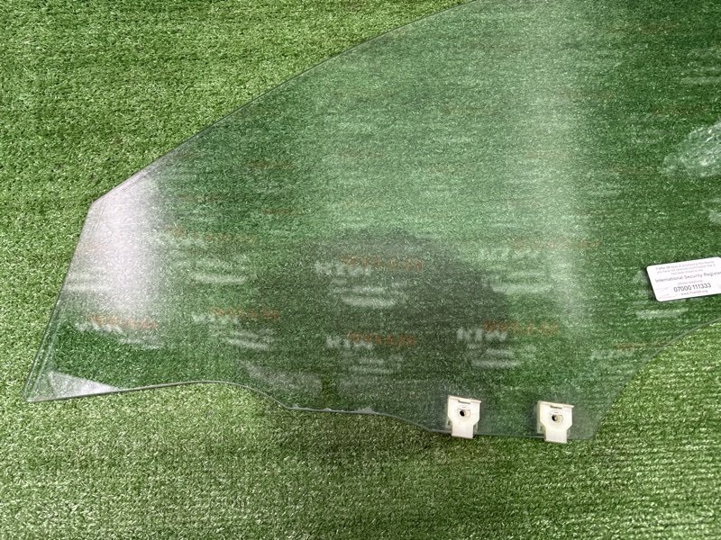 Стекло двери mazda mazda 3