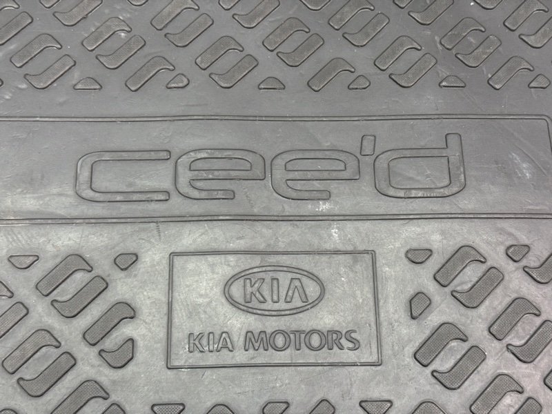 Коврик багажника Kia Ceed 2 2015 SW