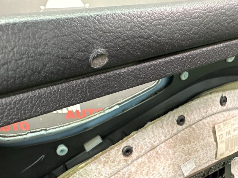 Обшивка двери Ford Kuga 2013 SUV