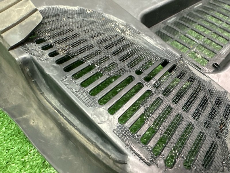 Жабо Ford Kuga 2013 SUV