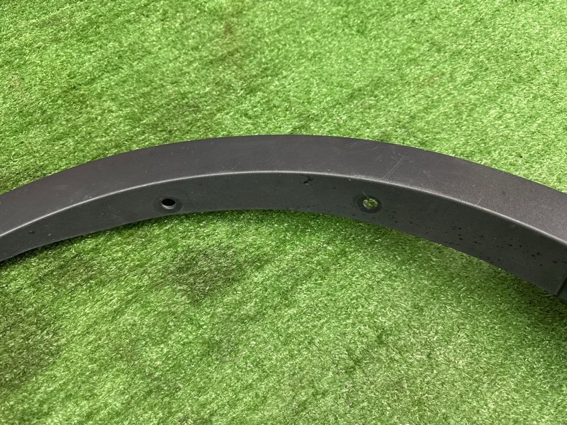 Накладка крыла Ford Kuga 2013 SUV