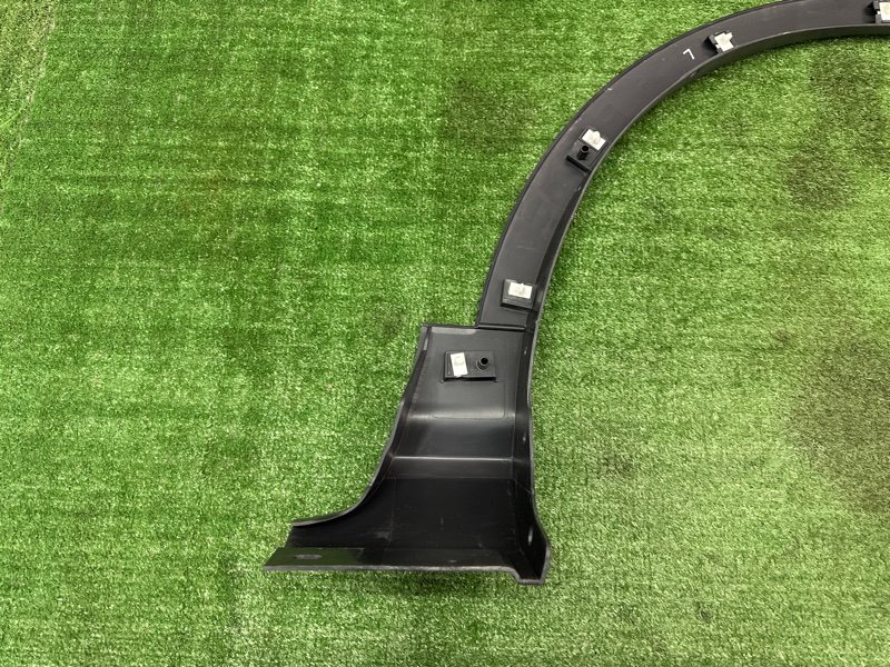 Накладка крыла Ford Kuga 2013 SUV