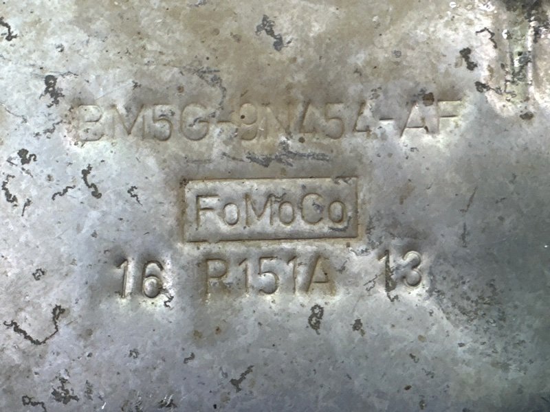 Тепловой экран выпускного коллектора Ford Kuga 2013 SUV