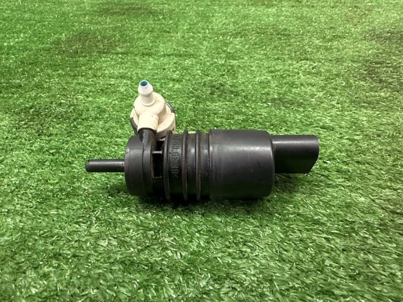 Насос омывателя Ford Kuga 2013 SUV