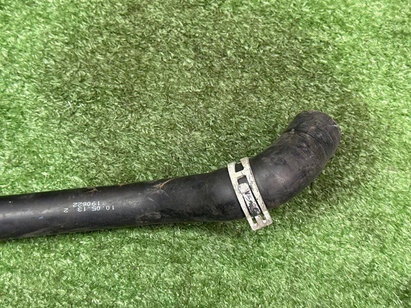 Патрубок картерных газов Ford Kuga 2013 SUV