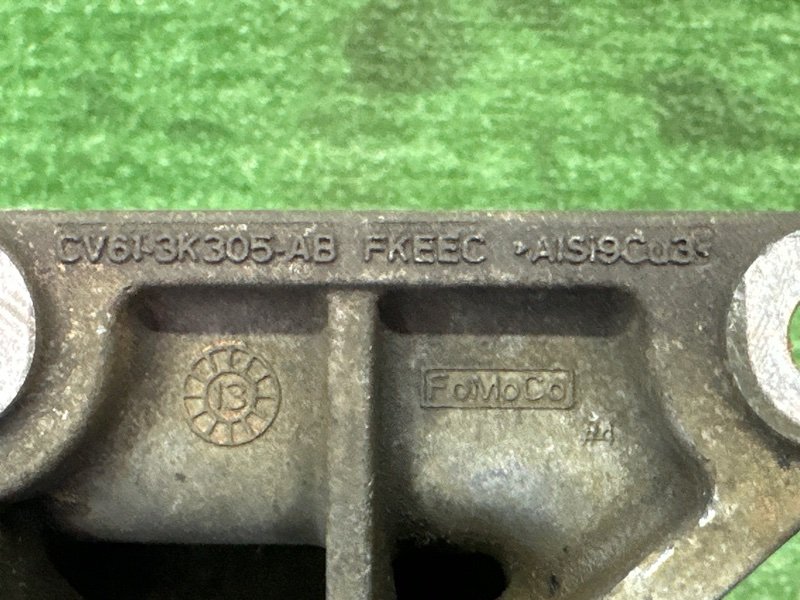 Кронштейн промежуточного вала Ford Kuga 2013 SUV