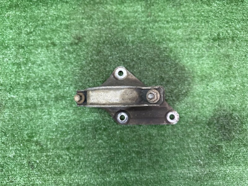 Кронштейн промежуточного вала Ford Kuga 2013 SUV