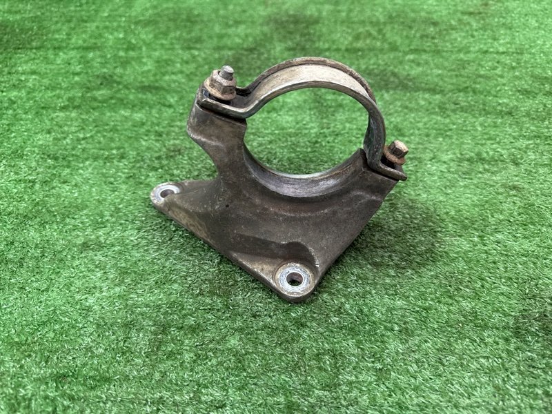 Кронштейн промежуточного вала Ford Kuga 2013 SUV