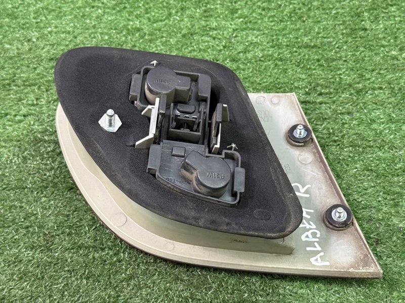 Фонарь в крышку багажника Fiat Albea