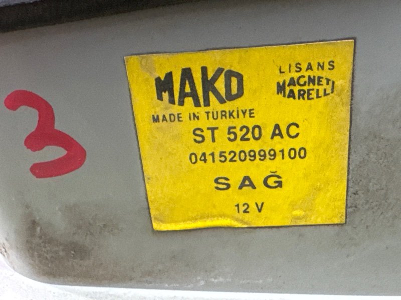 Фонарь в крышку багажника Fiat Albea