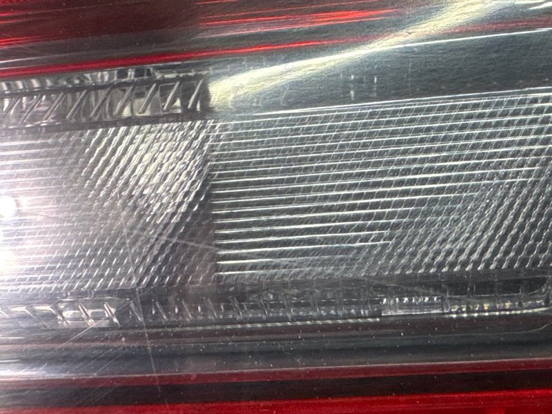 Фонарь в крышку багажника Opel Astra GTC