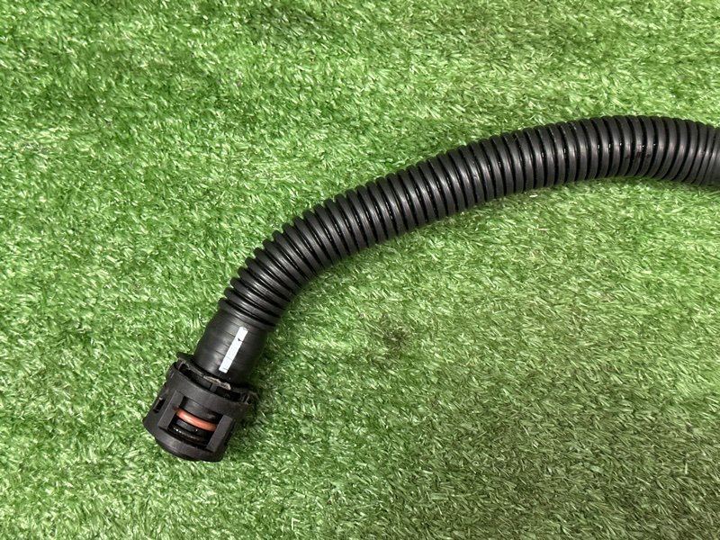 Трубка картерных газов Ford Kuga 2013 SUV